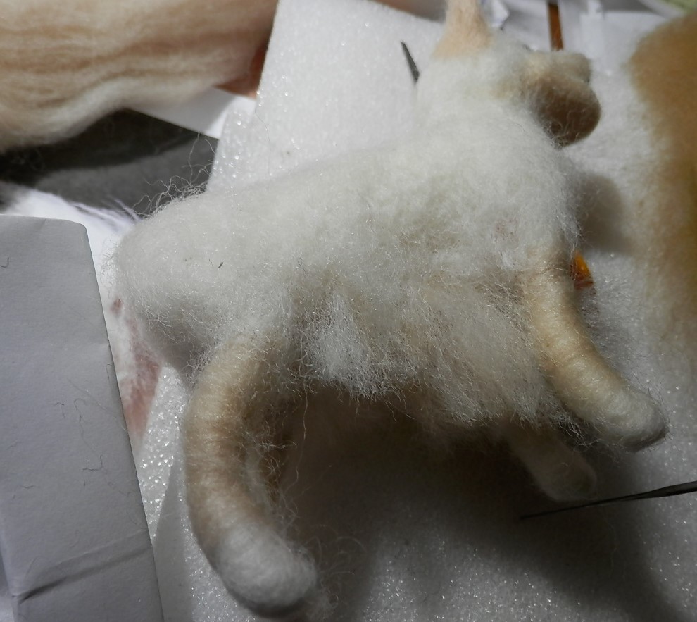 羊毛アニマル作り方 ポメラニアン編 てのひらのうえ 羊毛フェルト工房happyのブログ