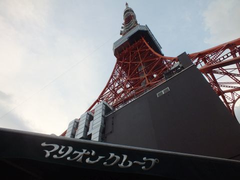 マリオンクレープは東京タワーのすぐ真下！！